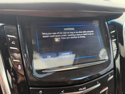 Used 2019 Cadillac Escalade ESV Premium Luxury image 48