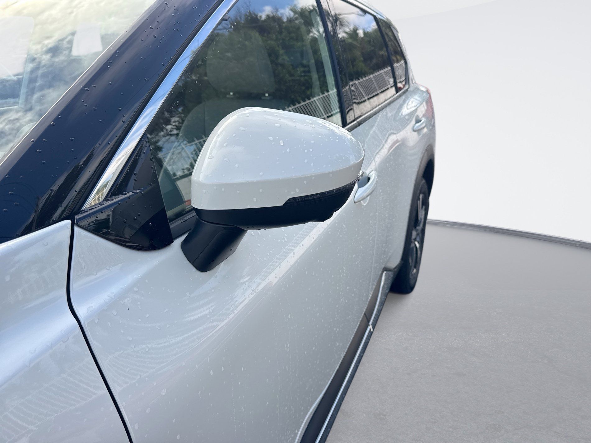 Certified 2023 Nissan Rogue SL w/ SL Premium Package FWD image 12
