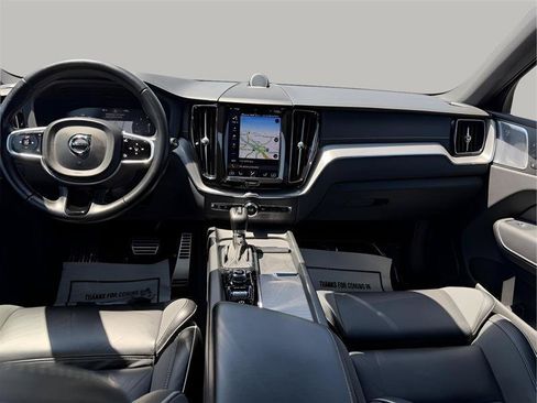 Used 2021 Volvo XC60 T5 R-Design w/ Advanced Package FWD image 28