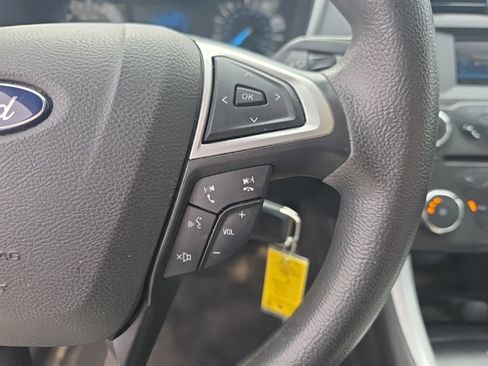 Used 2016 Ford Fusion S FWD image 18
