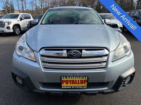 Used 2013 Subaru Outback 2.5i Premium w/ All-Weather Pkg image 2