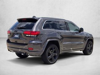 Used 2015 Jeep Grand Cherokee Altitude AWD/4WD video 4