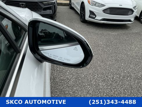 Used 2025 Hyundai Sonata SEL FWD image 10