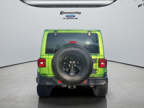 Used 2019 Jeep Wrangler Unlimited Sahara image 8