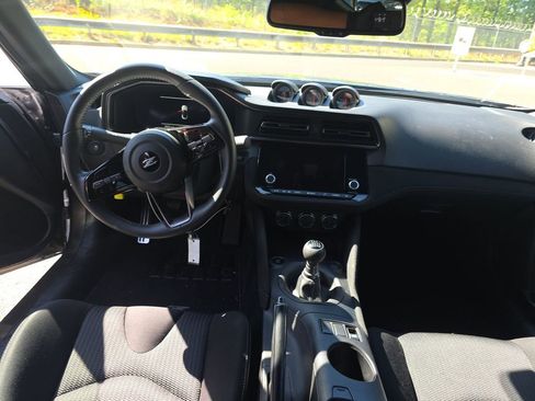 Used 2024 Nissan Z Sport w/ Floor Mat Package RWD image 8
