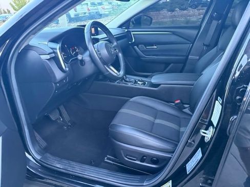 Used 2024 MAZDA CX-50 AWD 2.5 S w/ Premium Package image 17