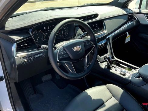 New 2025 Cadillac XT5 Premium Luxury w/ Technology Package image 17
