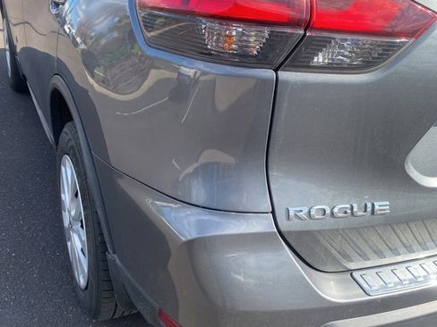 Used 2017 Nissan Rogue S w/ S Appearance Package image 15