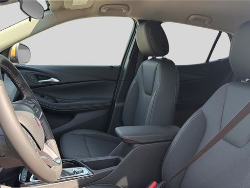 New 2026 Buick Encore GX Preferred w/ Advanced Technology Package AWD/4WD image 18
