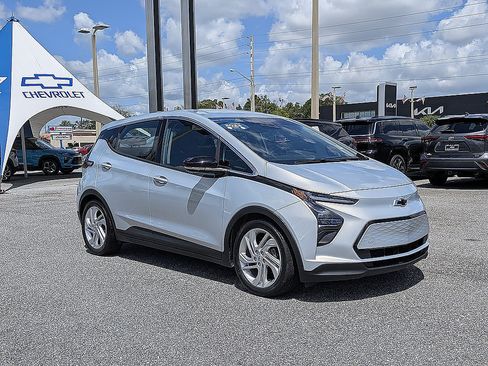 Certified 2023 Chevrolet Bolt LT w/ Driver Confidence Package FWD image 1