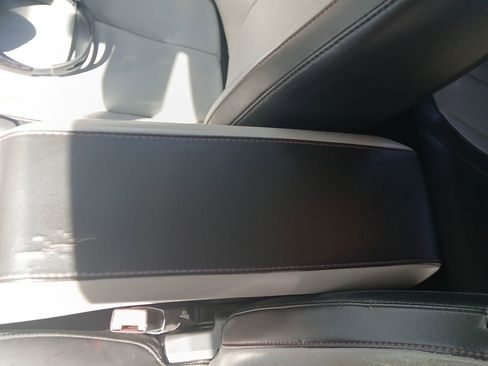 Used 2011 GMC Terrain SLT image 31