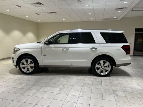 Certified 2022 Ford Expedition King Ranch AWD/4WD image 2