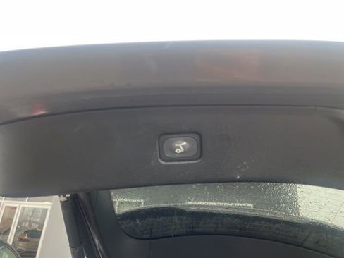 Used 2022 Ford Edge ST-Line w/ Class II Trailer Tow Package image 20