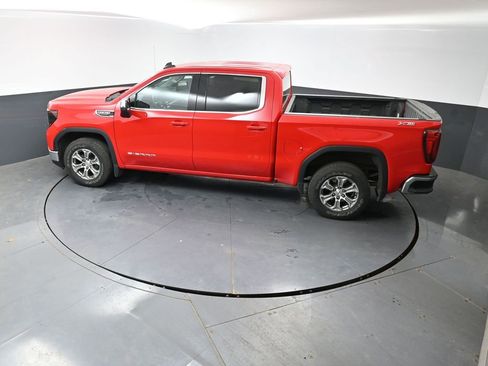 Used 2023 GMC Sierra 1500 SLE AWD/4WD image 44
