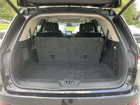 Certified 2023 Lincoln Aviator Reserve w/ Equipment Group 201A RWD image 12