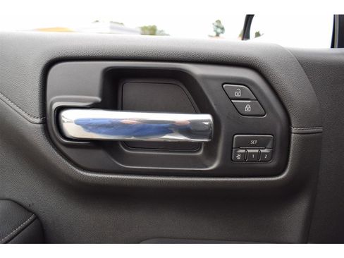 Used 2019 GMC Sierra 1500 SLT w/ SLT Convenience Package image 24