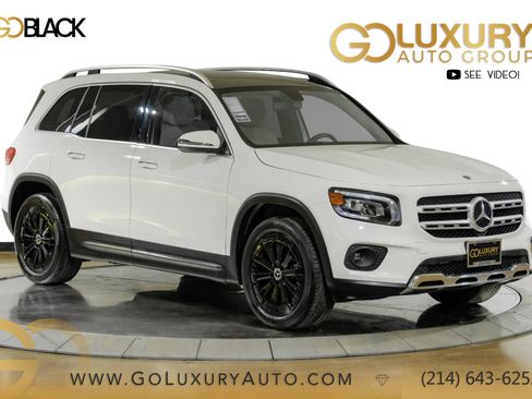 Used 2023 Mercedes-Benz GLB 250 4MATIC w/ Premium Package image 1