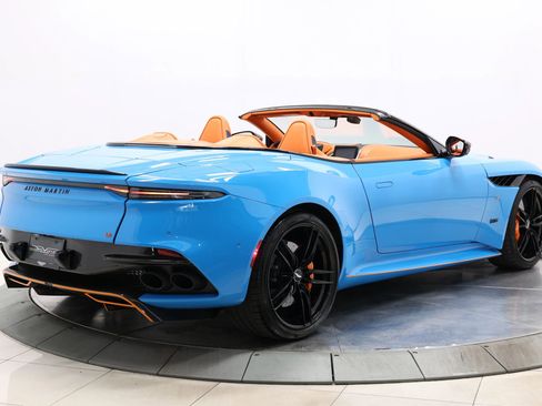 Used 2022 Aston Martin DBS Superleggera Volante RWD image 87