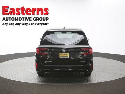 Used 2025 Honda Odyssey Sport-L image 38