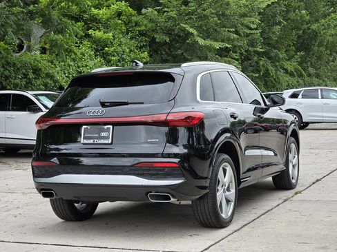 Certified 2025 Audi Q5 Premium Plus w/ Premium Plus AWD/4WD image 8