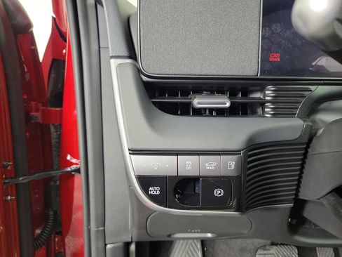 New 2026 Hyundai Ioniq 5 SEL image 23