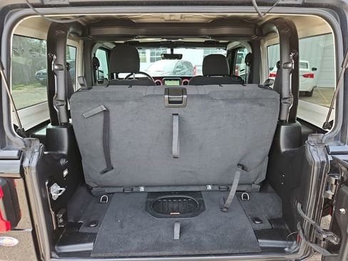 Used 2020 Jeep Wrangler Rubicon AWD/4WD image 27