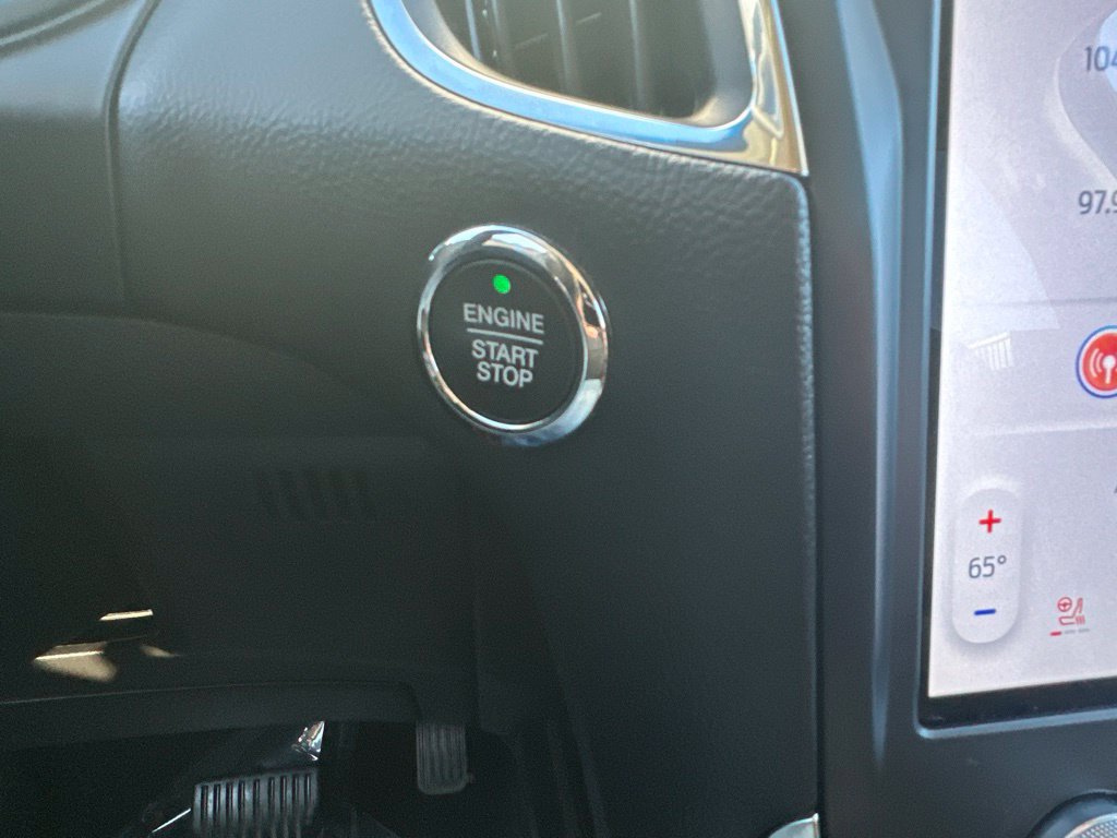 Certified 2023 Ford Edge Titanium AWD/4WD image 49