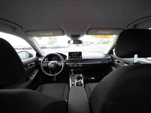 Used 2025 Honda Civic LX image 19