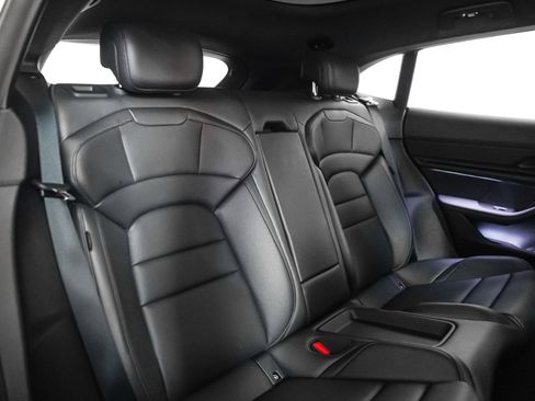 Used 2024 Porsche Taycan 4S image 6
