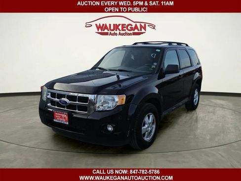 Used 2012 Ford Escape XLT image 1