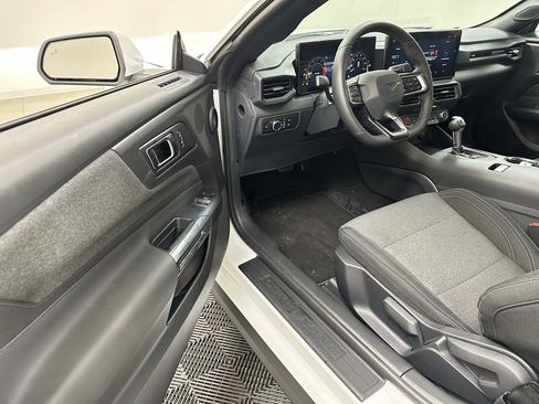 New 2025 Ford Mustang Coupe image 12