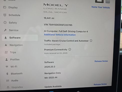 Used 2025 Tesla Model Y Long Range AWD/4WD image 15