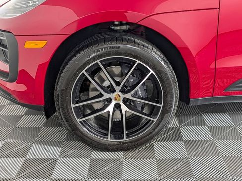 New 2026 Porsche Macan AWD/4WD image 11