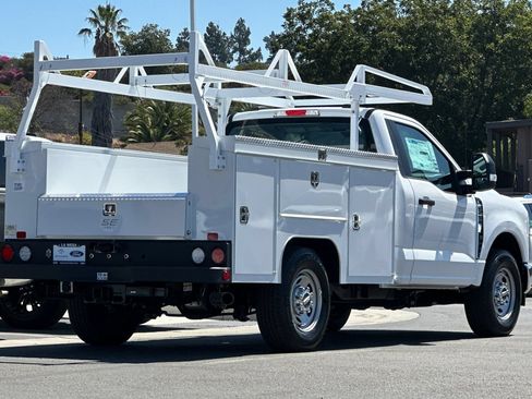 New 2026 Ford F250 XL w/ XL Chrome Package RWD image 3