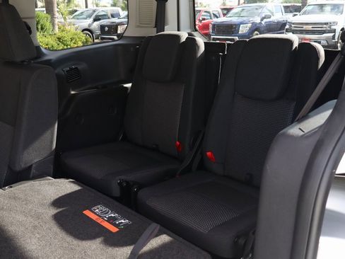 Used 2016 Ford Transit Connect XL image 31