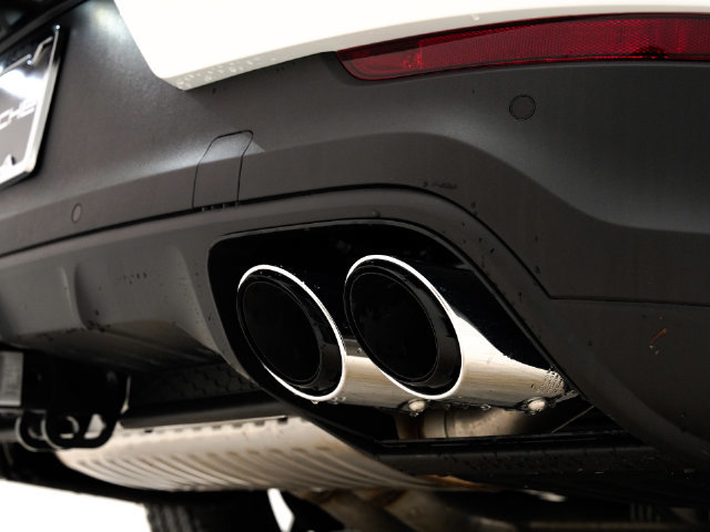 Certified 2026 Porsche Cayenne AWD/4WD image 31