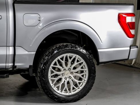 Used 2022 Ford F150 Lariat AWD/4WD image 13