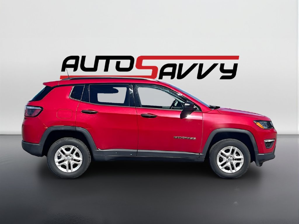 Used 2018 Jeep Compass Sport w/ Cold Weather Group AWD/4WD image 8