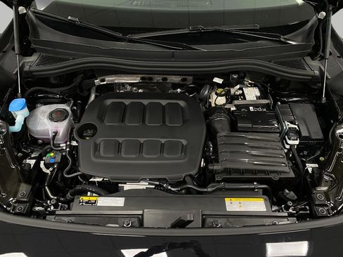 New 2025 Volkswagen Tiguan S image 10