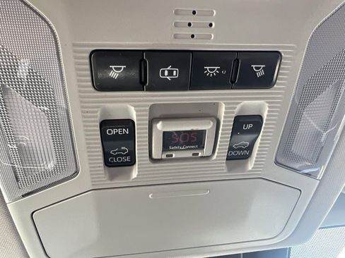 Used 2019 Toyota RAV4 XLE image 20