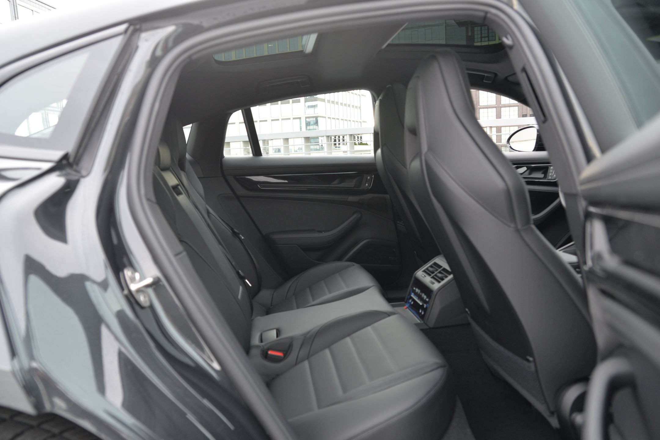 Certified 2026 Porsche Panamera 4 AWD/4WD image 19