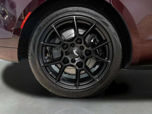 Used 2022 Aston Martin DBX AWD/4WD image 58