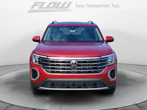 New 2025 Volkswagen Atlas SE image 2