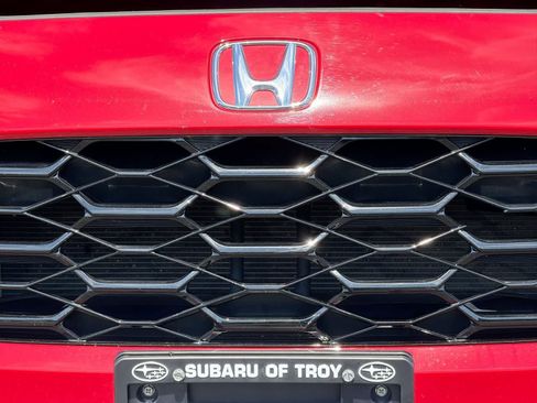 Used 2024 Honda HR-V EX-L image 12