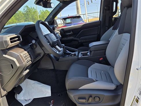 Used 2025 Toyota Tacoma TRD Off-Road w/ TRD Off Road Upgrade Package image 5