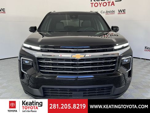 Used 2026 Chevrolet Traverse LT image 10