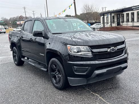 Used 2016 Chevrolet Colorado LT w/ Midnight Edition image 3