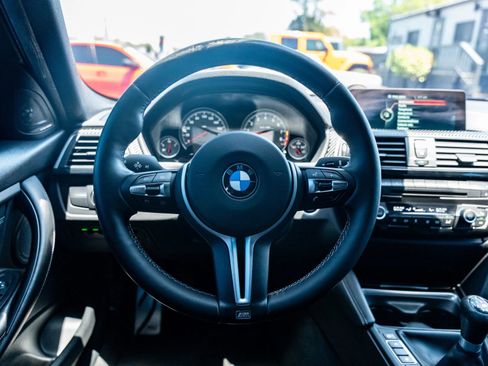 Used 2016 BMW M3 RWD image 14