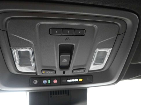 New 2026 GMC Sierra 1500 SLT w/ SLT Premium Plus Package image 14