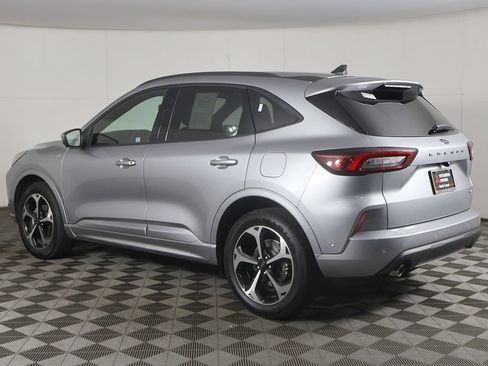 Used 2023 Ford Escape ST-Line Elite w/ Premium Technology Package AWD/4WD image 9